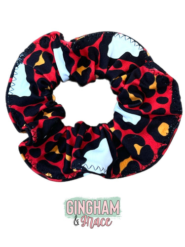 Chiefs leopard Scrunchie